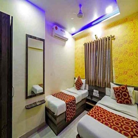 Hotel New Sarah Inn, Andheri West Mumbai Exterior foto